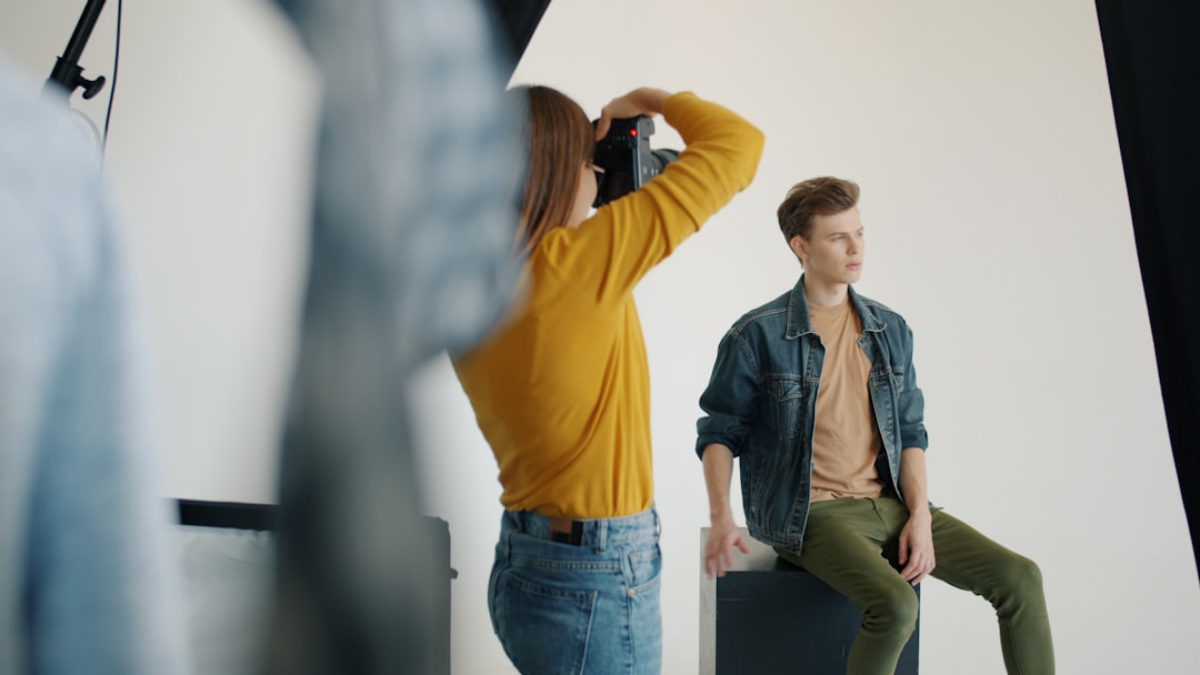 The Art of Natural Light Photography in Fashion